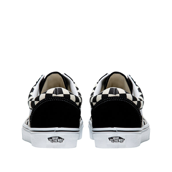 Tennis Old Skool unisex color negro y blanco