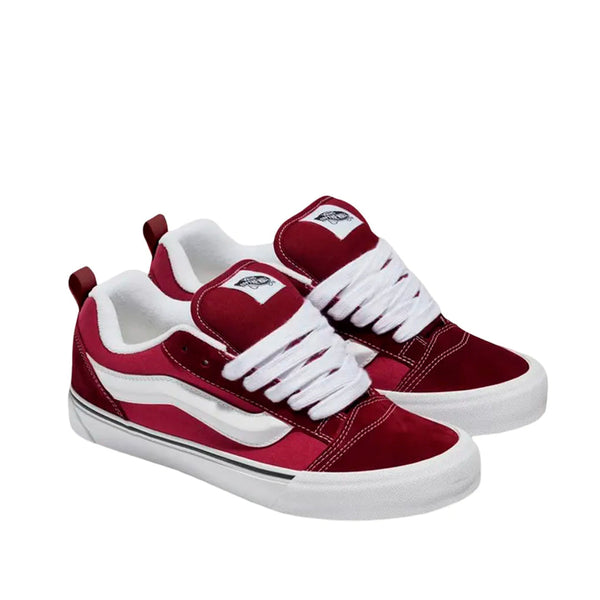 Tennis Knu Skool unisex color vino y blanco